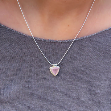 Rose quartz necklace in silver or gold, Delicate crystal necklace, Dainty gemstone pendant necklace for women, Silver jewelry gift for her